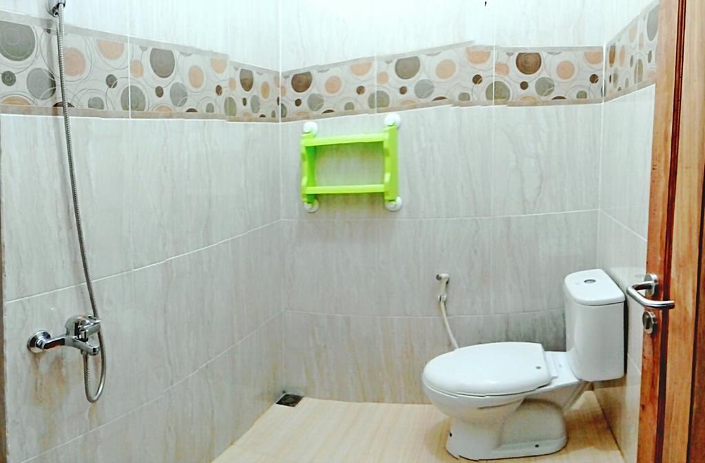 Wijilan60 Syariah Appartement Jogjakarta Buitenkant foto